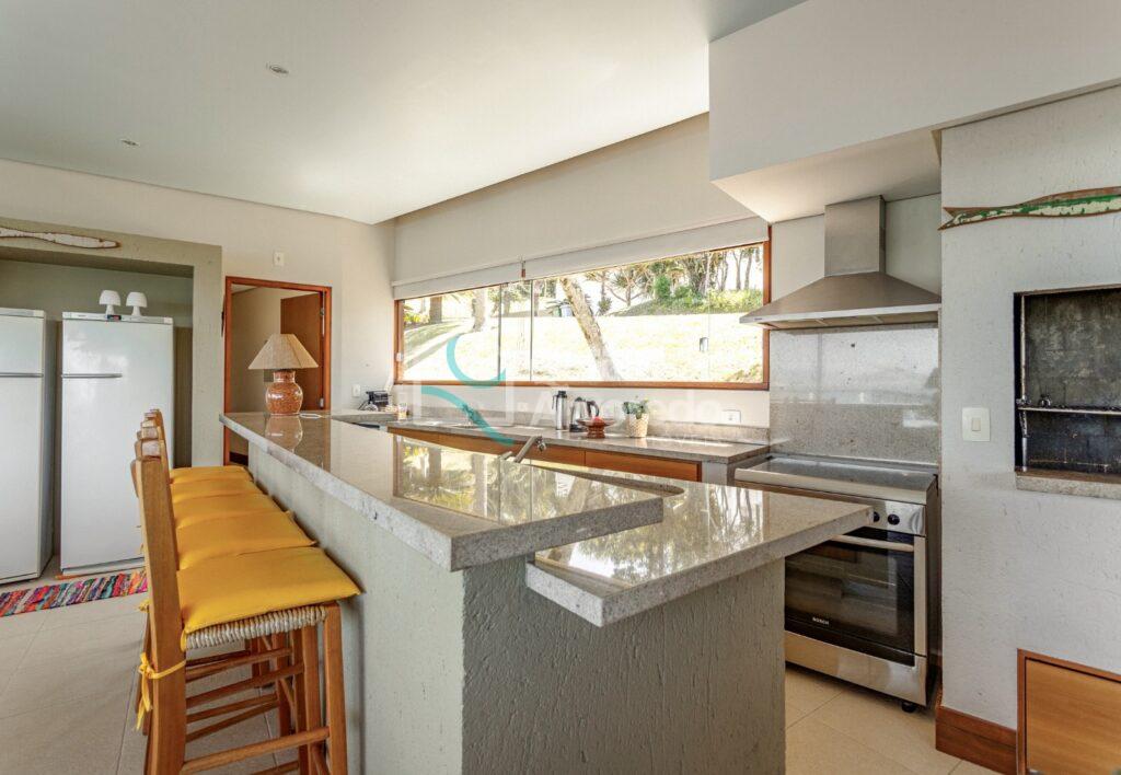 A8c2c642 a779 4026 81e4 8082a3648ba1