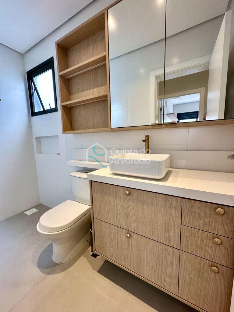 22084c5d 5ebe 41ad 8ede affb2475a34f1756826830dg84